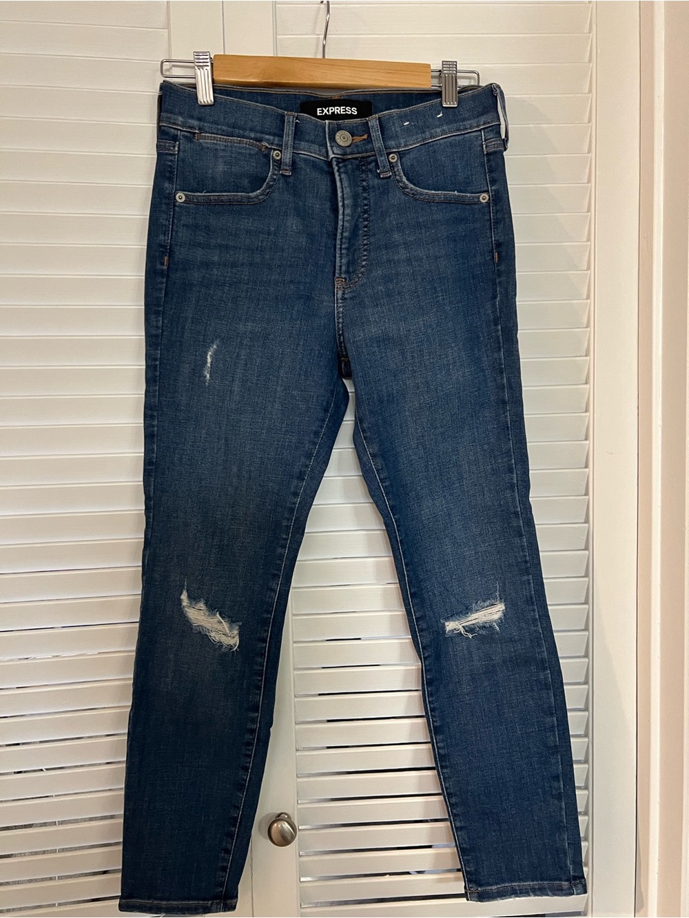 Express Women's Distressed Skinny Jeans